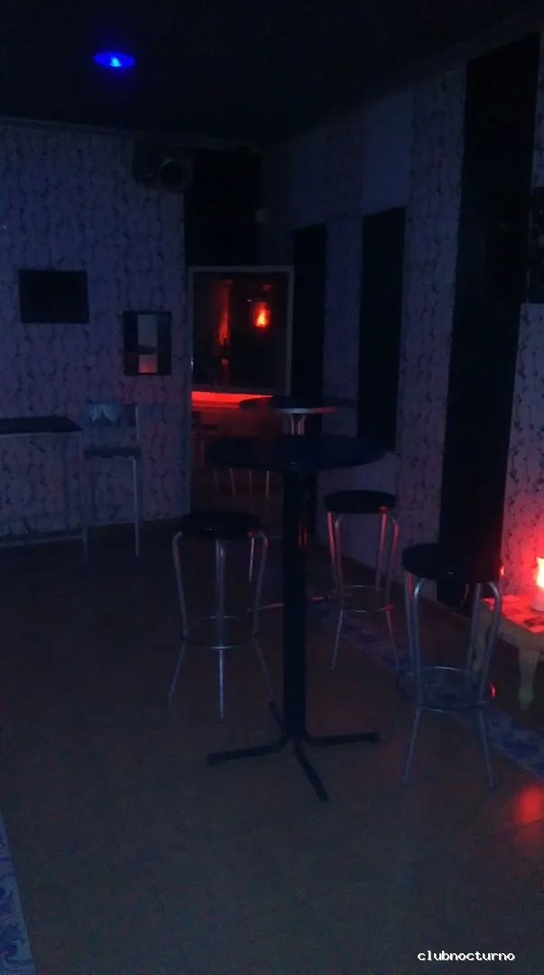 Capricho's swingers - Local liberal