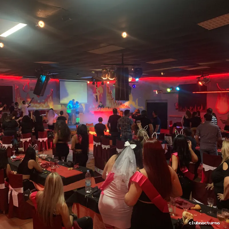 TIO LUCAS | Despedidas de soltero en Murcia