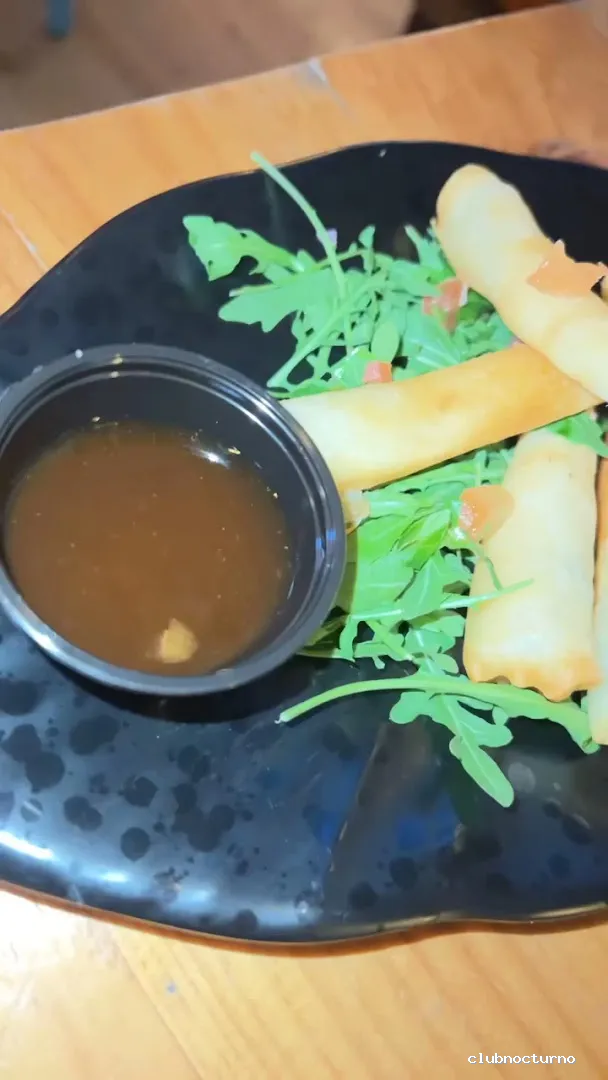 Lombok food + drinks + club