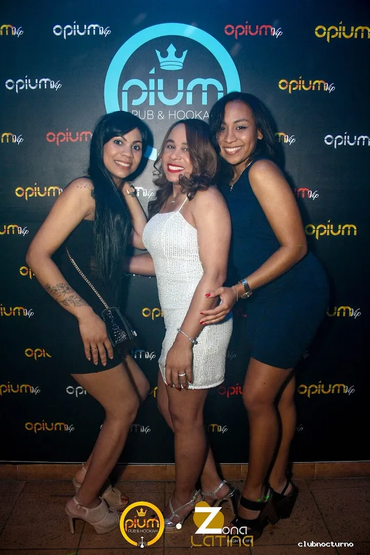 OPIUMVIP PUB VALENCIA