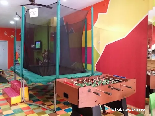 Parque de Bolas Nano's Café Bar