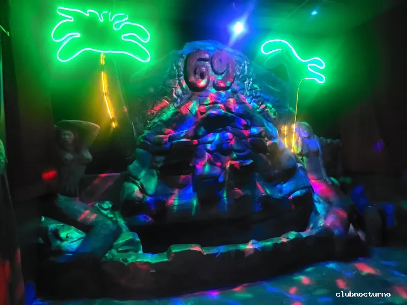 Club Alterne Avenida