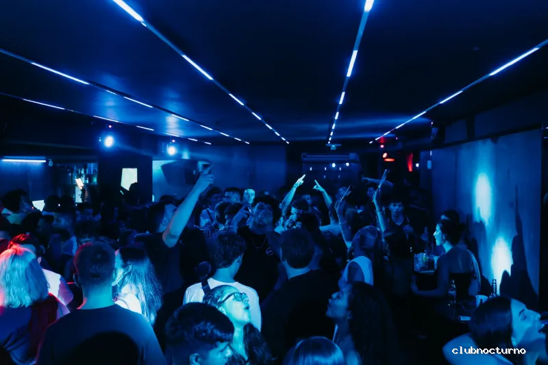 Manhattan Benidorm - Shisha Lounge Pub