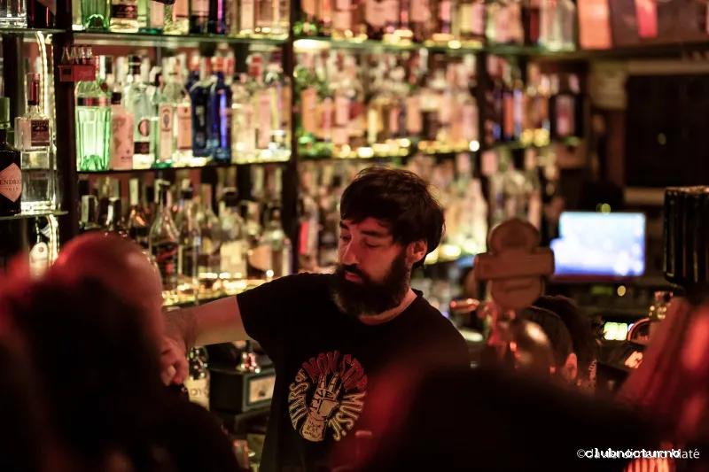 La Noche Boca Arriba