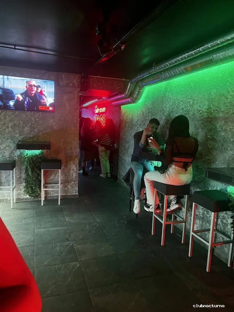 Kaos Lounge Bar