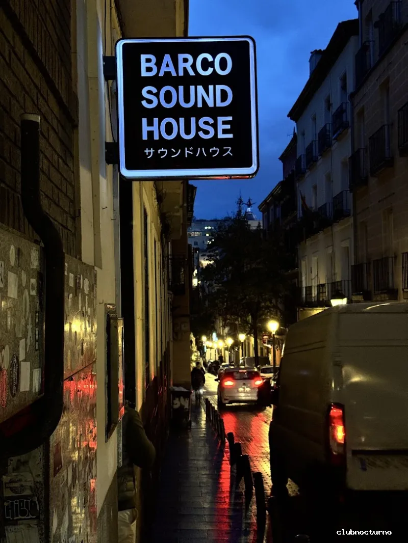 Barco Sound House