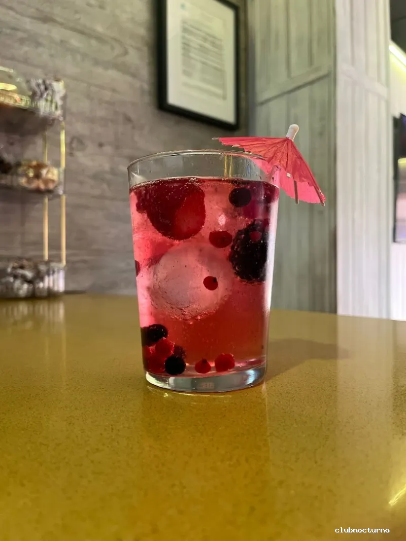 Cafe Pub Bandera Verde