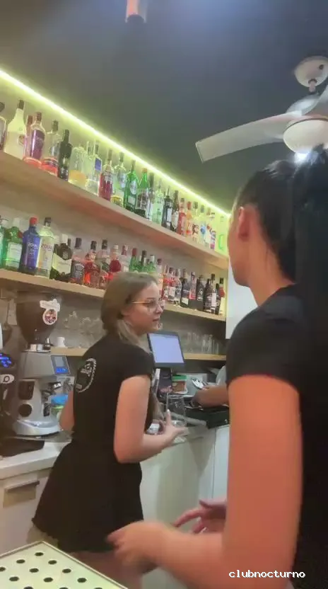 Cafe Pub Bandera Verde