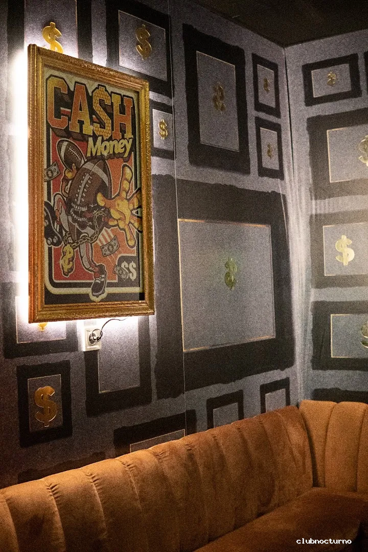 Tetería Lounge CRYPTOSHISHA - Coctelería Premium en Barrio del Pilar