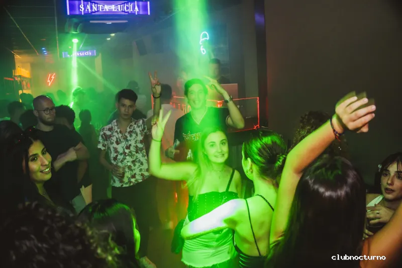 Sala Santa Lucía - Pub