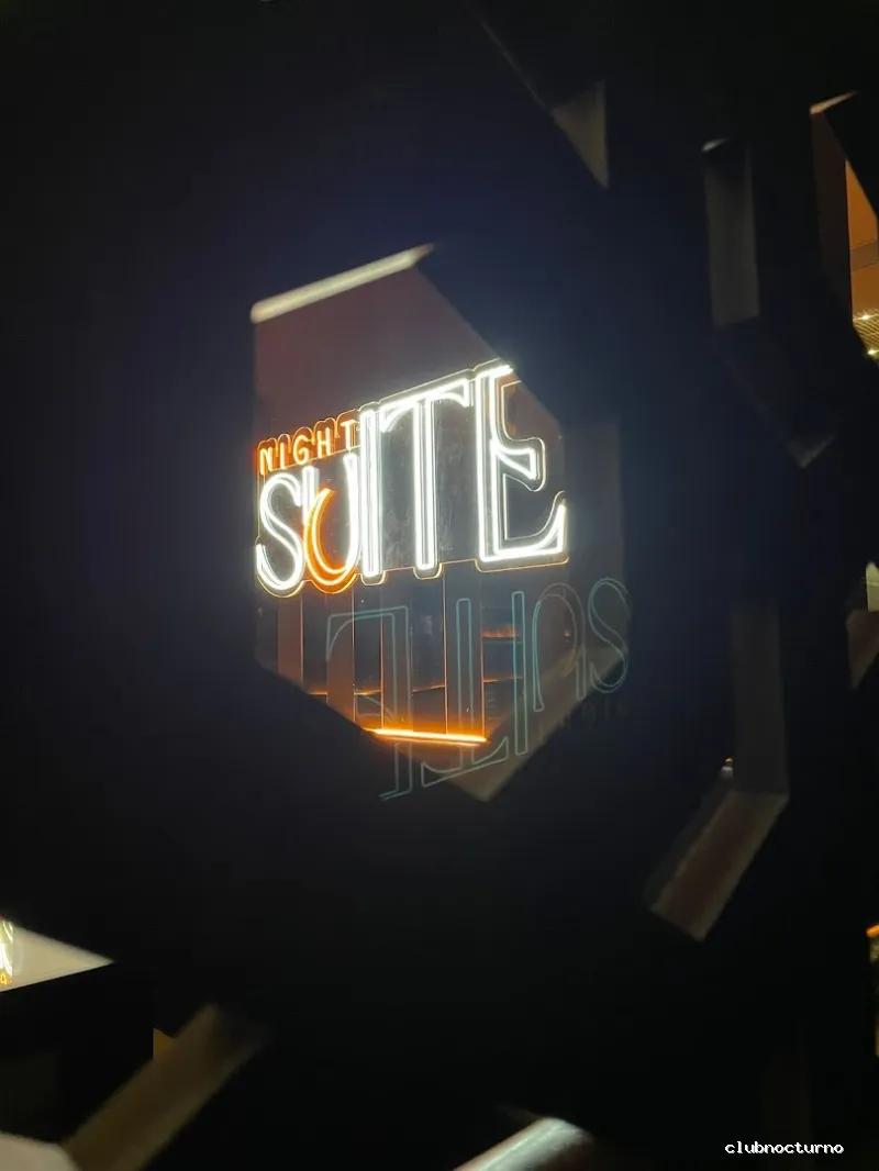 SUITE NIGHT PUB