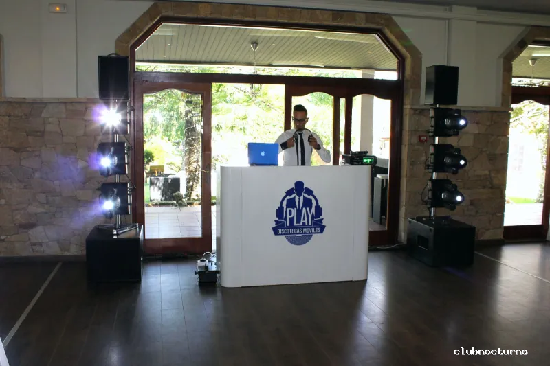 Play Discotecas Móviles