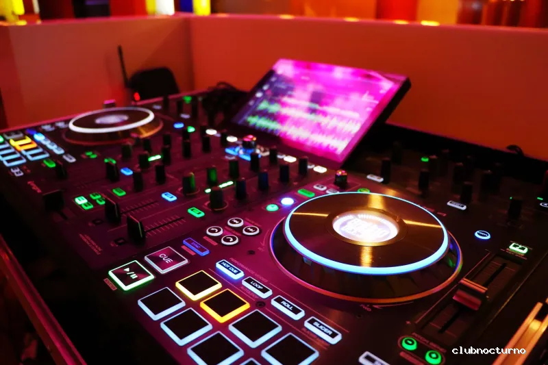 Play Discotecas Móviles