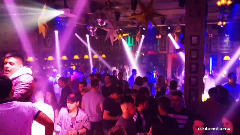 The Explorer´s Cafe