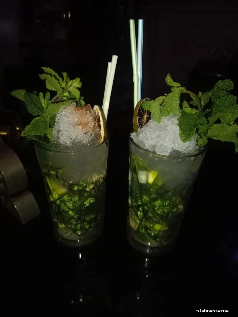 Casablanca Coctelería Pub