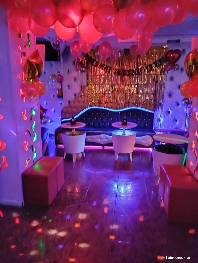 Pupetto Pub El Gato Malo