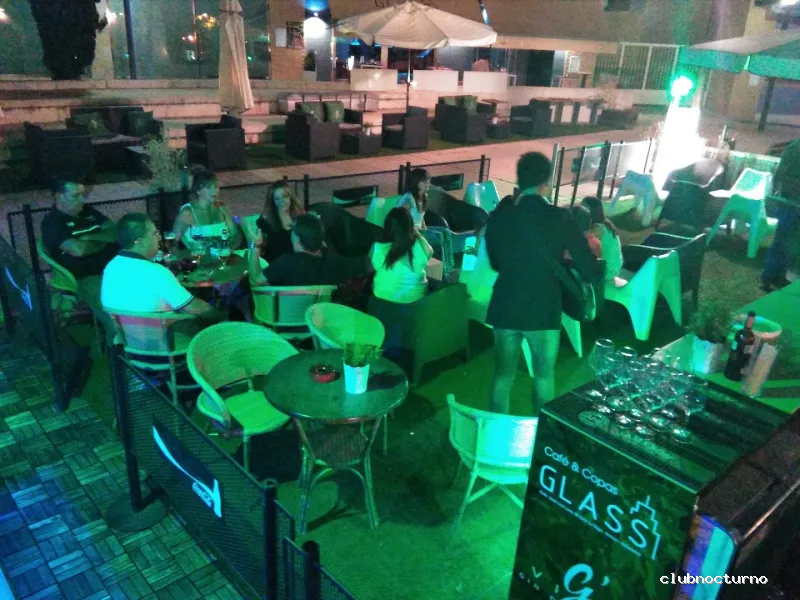 Café y Copas Glass