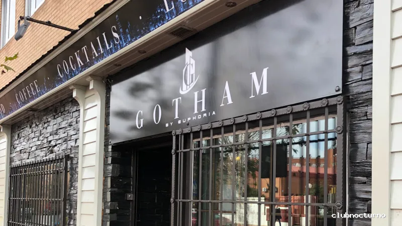 Gotham Café