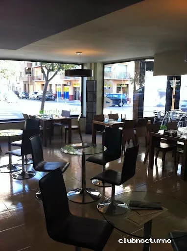 Tabu Bar Cafeteria Cocteleria gin tònic