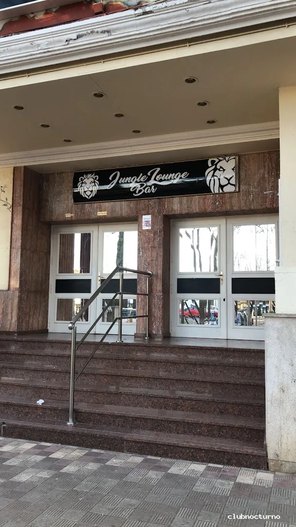 Jungle Lounge Bar