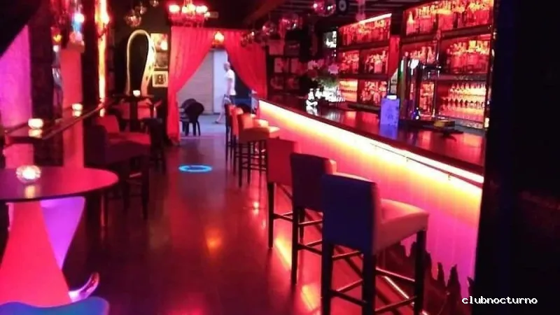 Everlasting Love Sitges