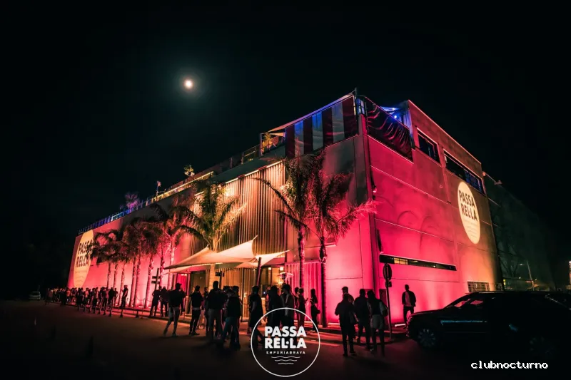 Discoteca Costa Brava | Passarel·la Empuriabrava