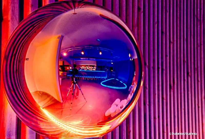 Discoteca Costa Brava | Passarel·la Empuriabrava