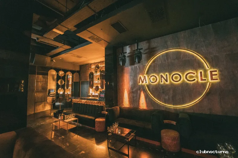 Monocle Club