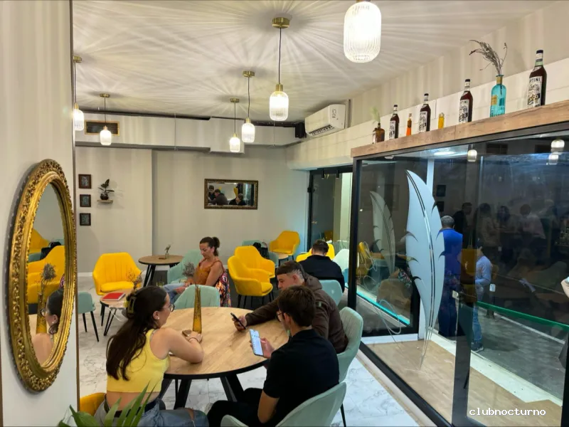 La Editorial Cocktail Shisha Box