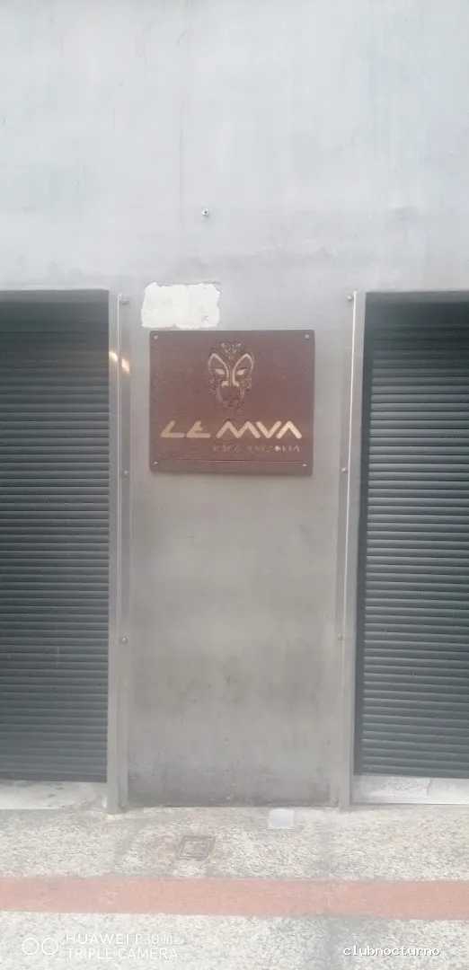 Le Mua kafe Antzokia