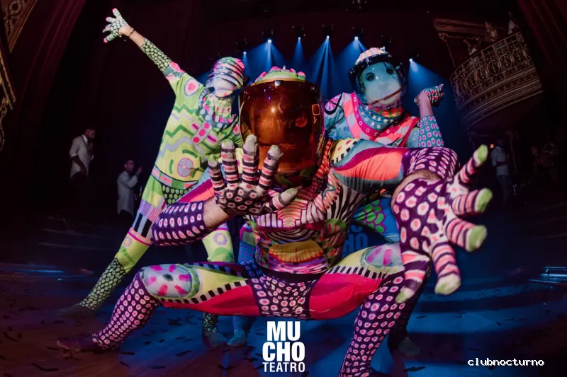 Mucho Teatro Sala Club