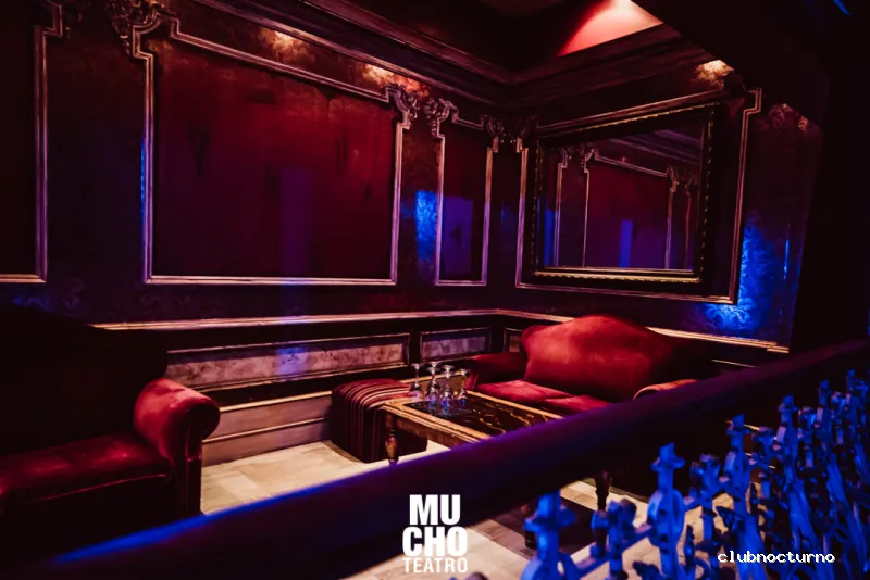 Mucho Teatro Sala Club