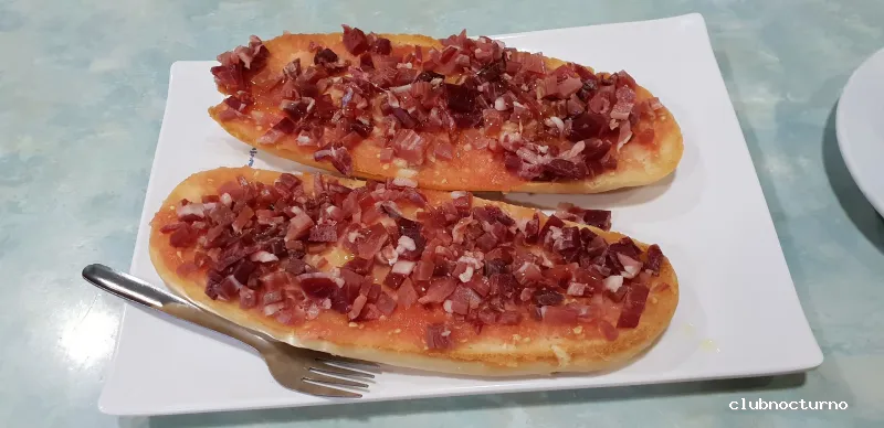 Cafetería Los Delfines