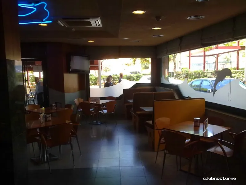 Cafetería Los Delfines