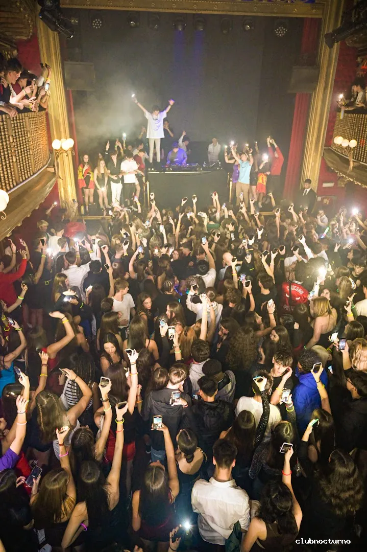 Discoteca Light | Last Day | Teatro Magno