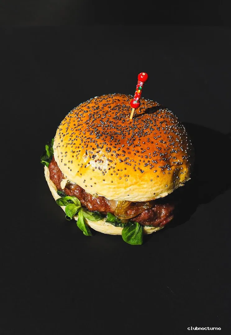 Bar DECACHÉ TABLERO