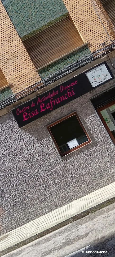 Escuela de baile Centro de actividades diversxs, Lisa Lafranchi. Academia de Baile. Bailes diversxs.