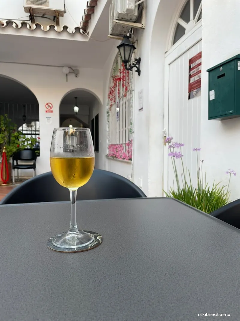 Bar Burbujas | Cocktail Bar en Fuengirola