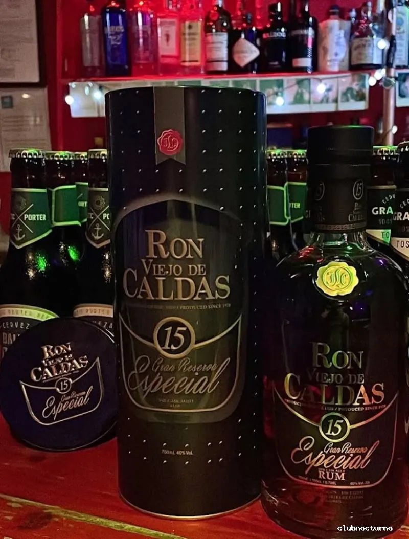 Bar Burbujas | Cocktail Bar en Fuengirola