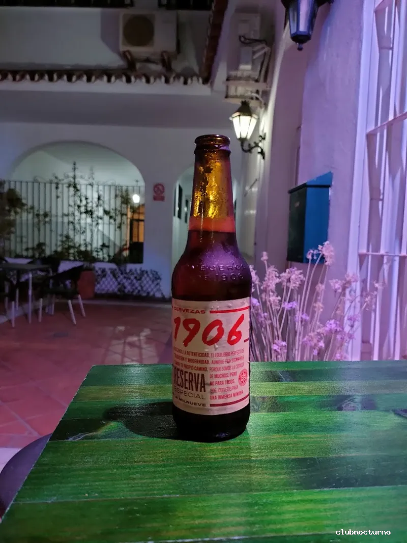 Bar Burbujas | Cocktail Bar en Fuengirola