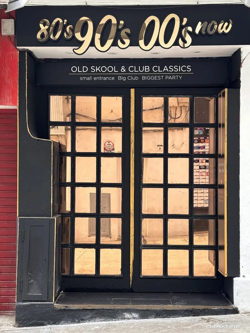 80s 90s 00s Bar and Club