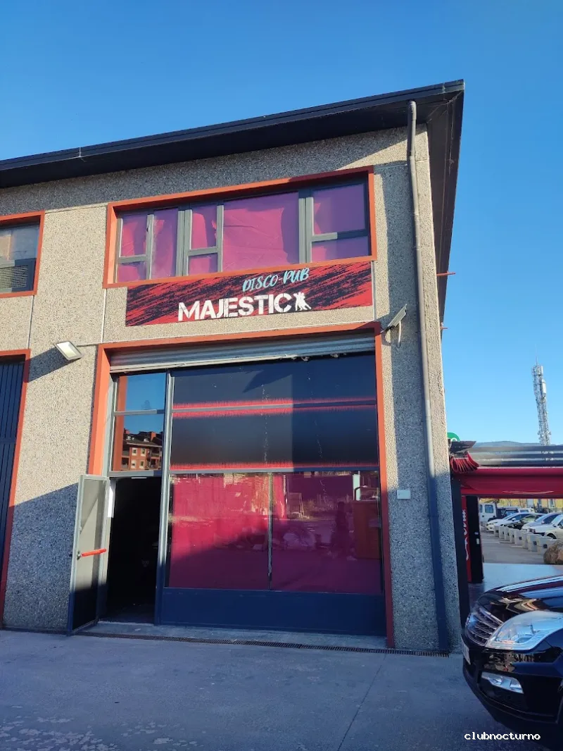 Discoteca MAJESTIC