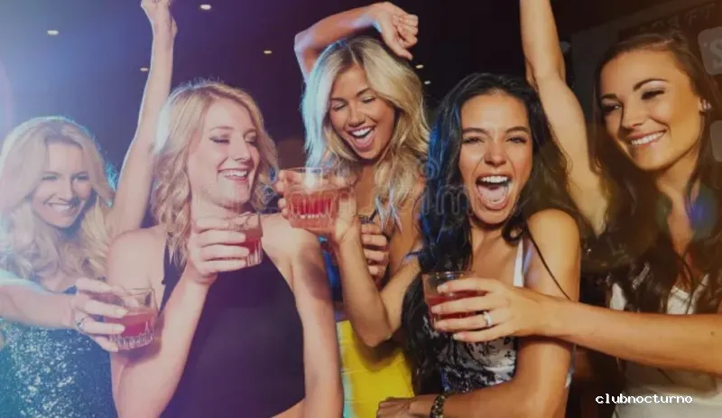 Manhattan Platja D'Aro - discothèque club nocturne