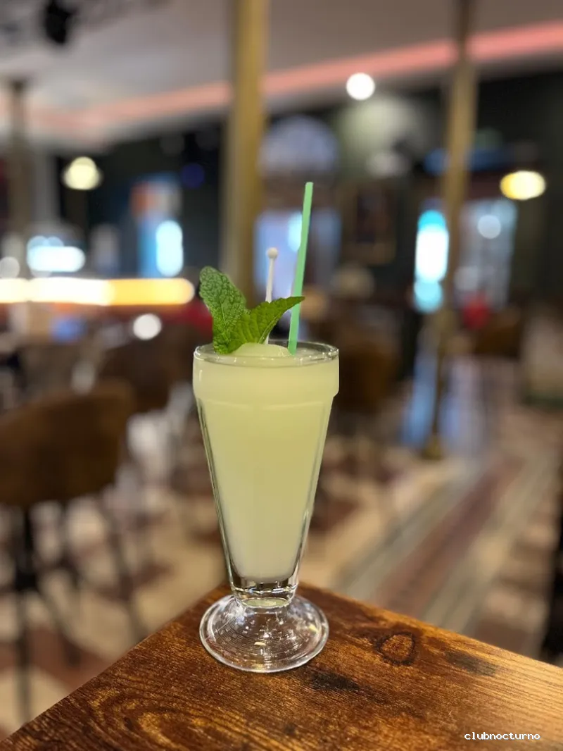 LA BOTA DE ORO Café & Copas