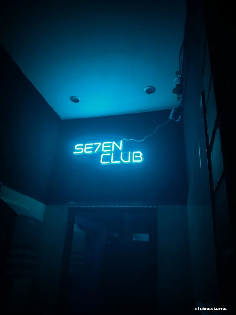 Seven Club Ferrol