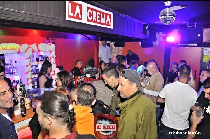 LA CREMA
