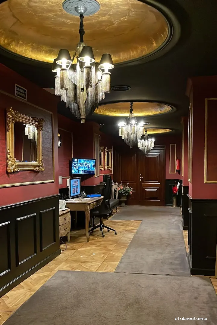 Felina Valencia Escorts