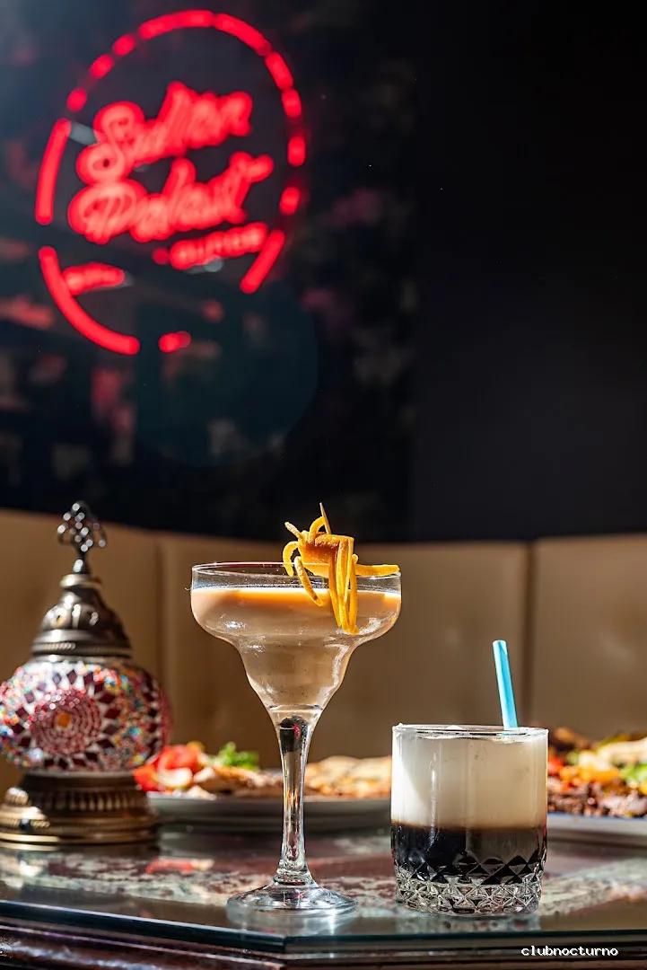 Sultan Palast Vallecas // Restaurante Turco & Shisha Bar Vallecas