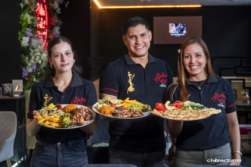 Sultan Palast Vallecas // Restaurante Turco & Shisha Bar Vallecas