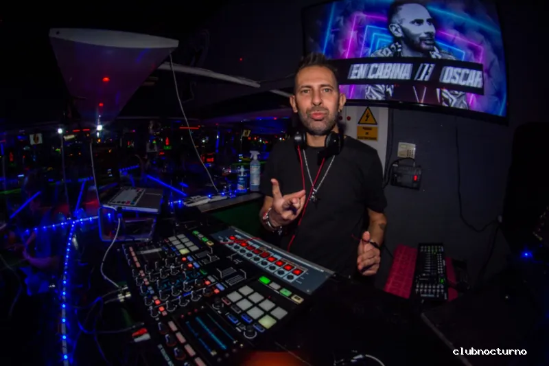 Discoteca treinta y tantos